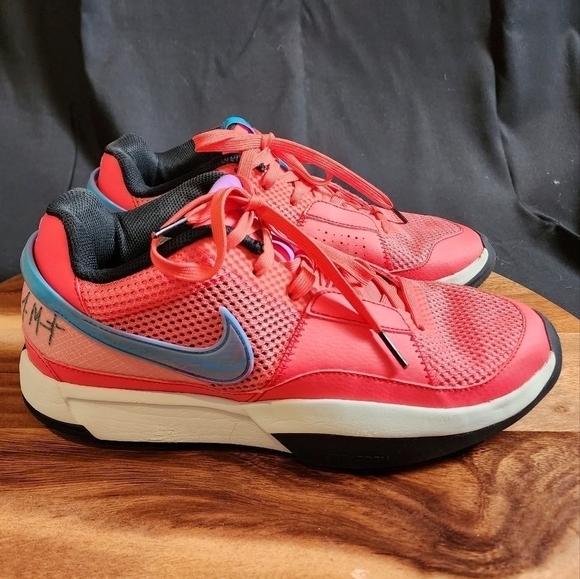 Nike Ja 1 Ember Glow Men\'s Size 9.